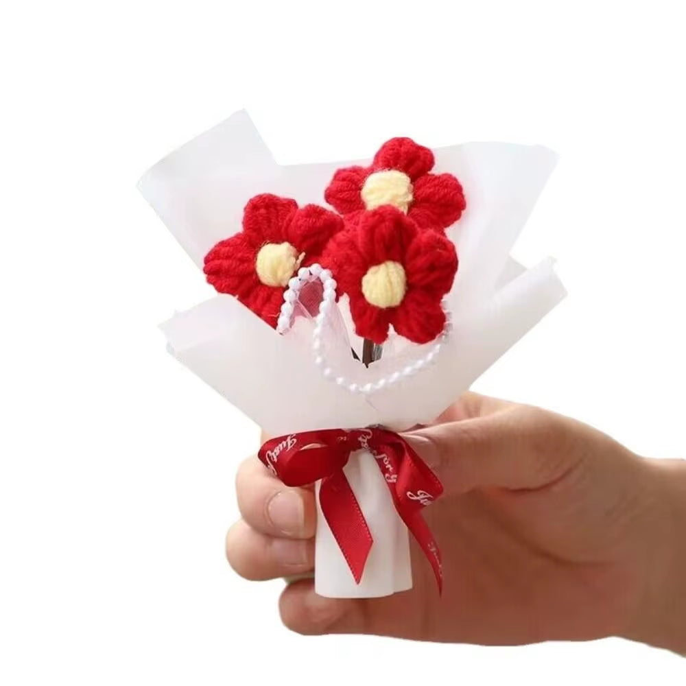 Mini Crochet Flower Bouquet Graduation Bouquet Artificial Daisy Knitted Flower Wedding Guest Gift Valentine'S Day Gift