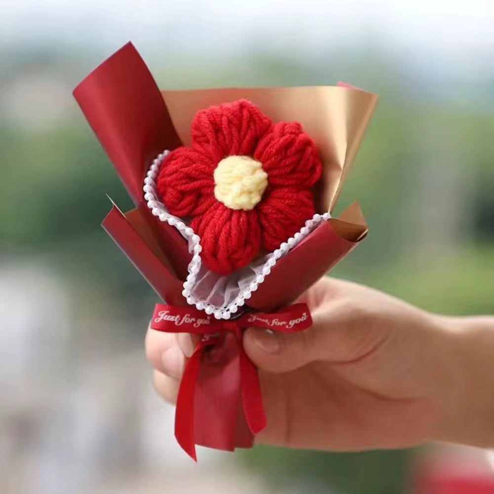 Mini Crochet Flower Bouquet Graduation Bouquet Artificial Daisy Knitted Flower Wedding Guest Gift Valentine'S Day Gift