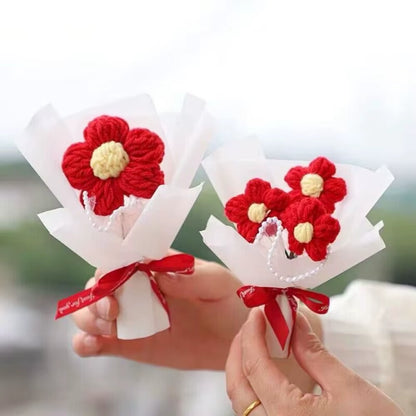 Mini Crochet Flower Bouquet Graduation Bouquet Artificial Daisy Knitted Flower Wedding Guest Gift Valentine'S Day Gift