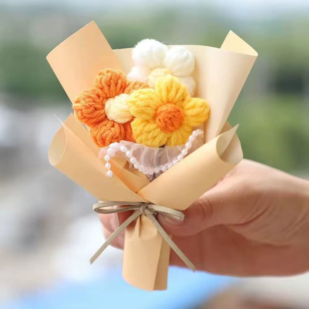 Mini Crochet Flower Bouquet Graduation Bouquet Artificial Daisy Knitted Flower Wedding Guest Gift Valentine'S Day Gift